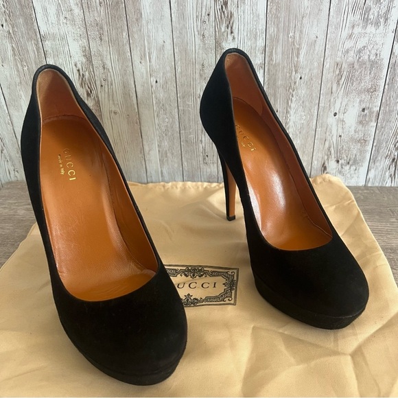 Gucci Shoes - Gucci Black Suede Women's Heels 36